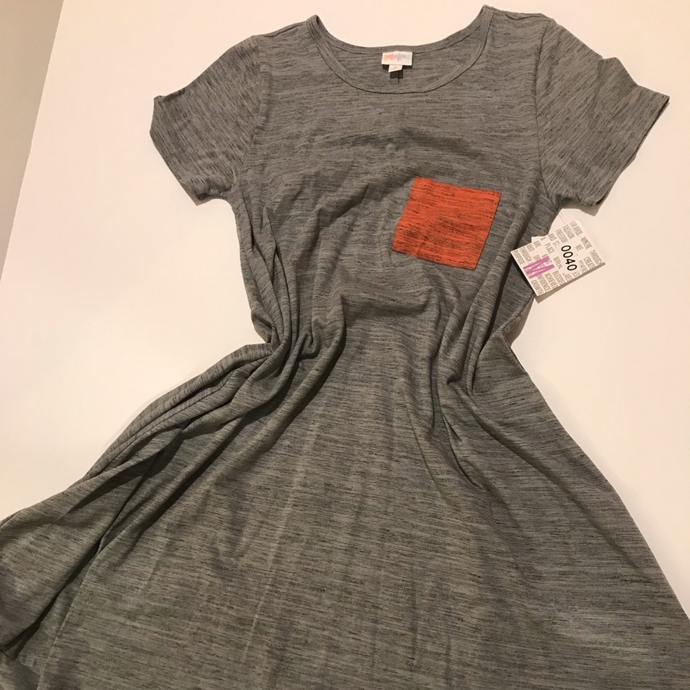 Lularoe Carly sz MD  (buy 2 or more get 10%off!!)